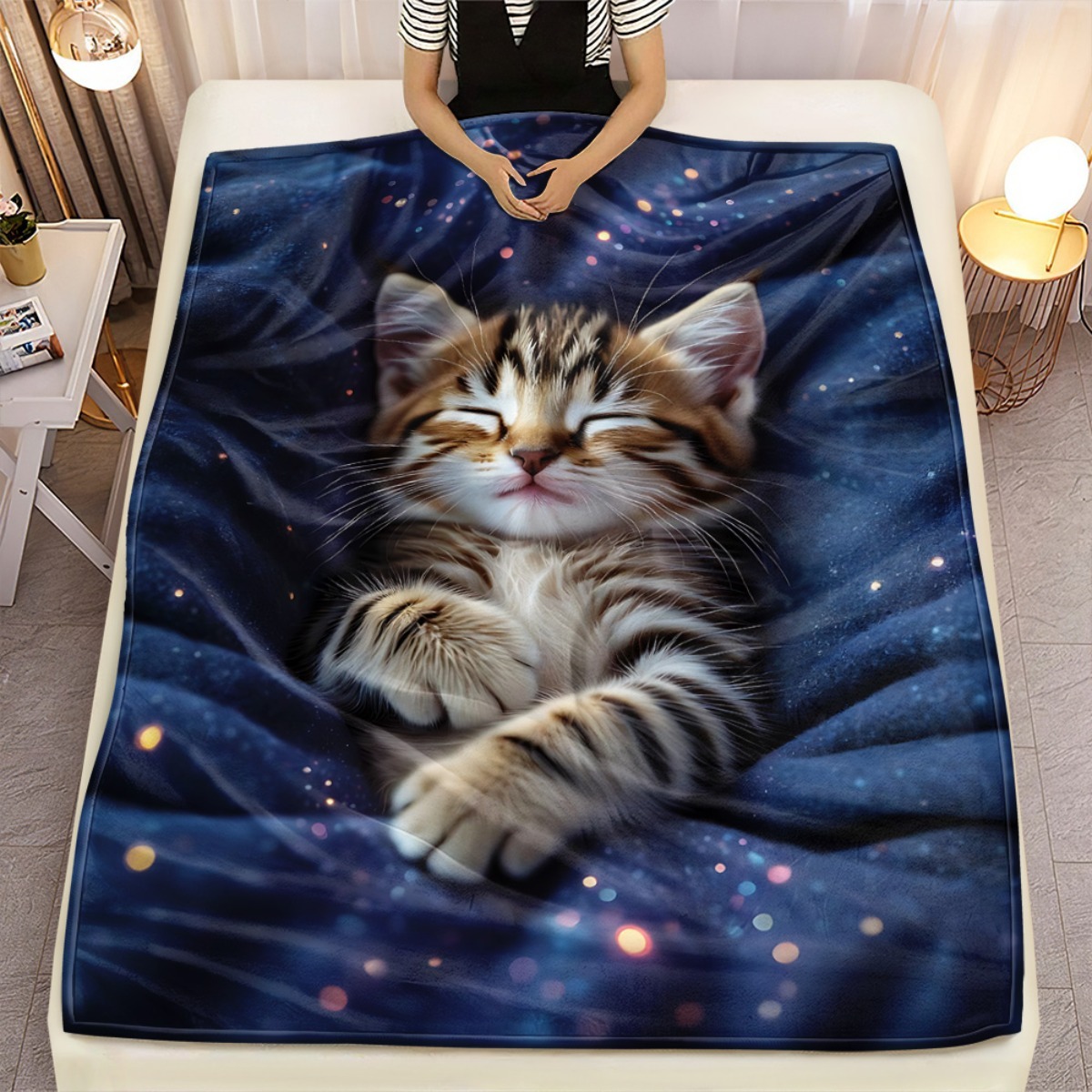 Galaxy Home Textiles - Soft Flannel Blanket Cute Sleeping Kitten